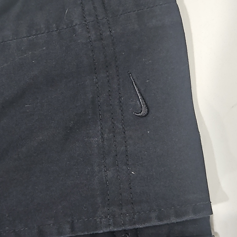 NIKE. DRI-FIT GOLF SKIRT - Picture 2 of 7